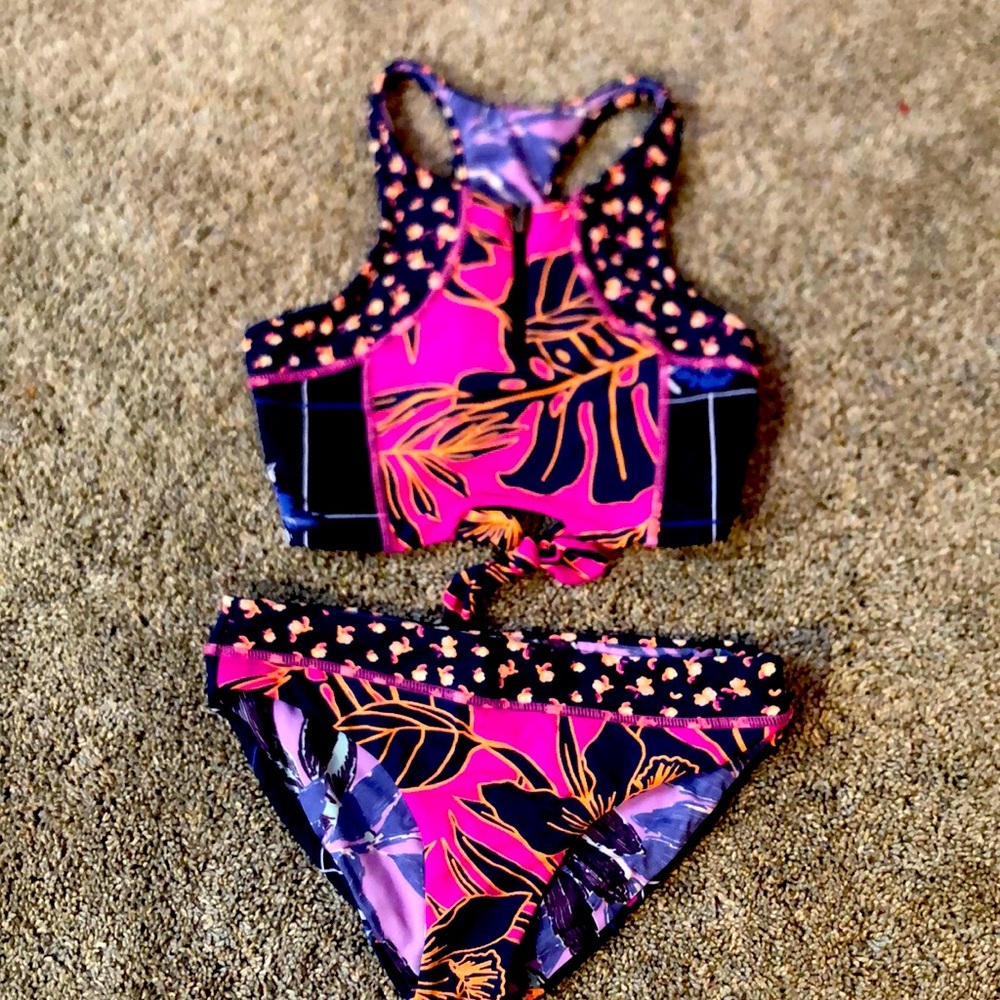 Aqua east swim suit, Brand is aqua east